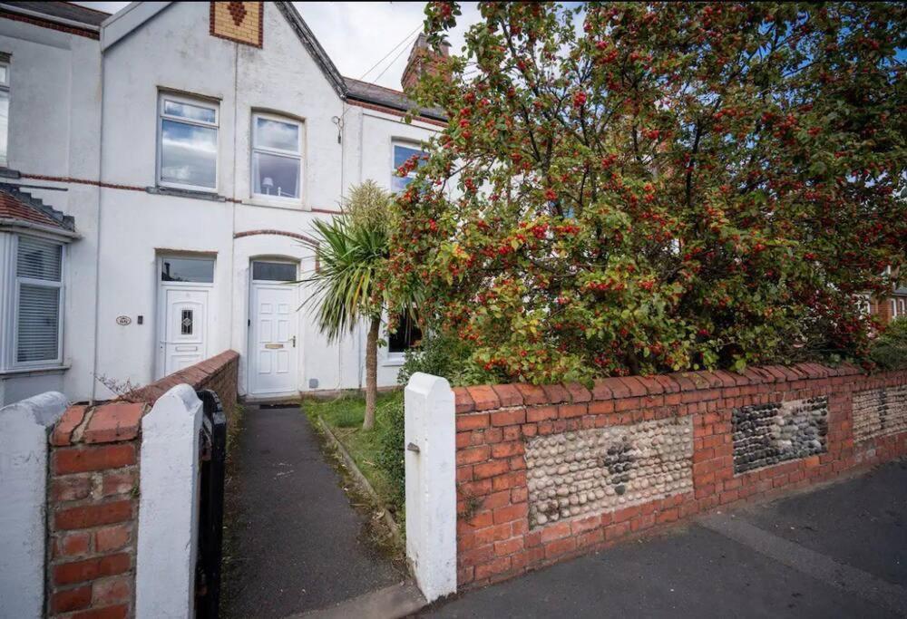 Spacious Town House Lytham St Annes Exterior foto
